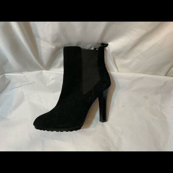 Lauren Ralph Lauren LRL Tiara Ankle Chelsea Boots Suede Heel Booties Size 10B - Picture 7 of 8